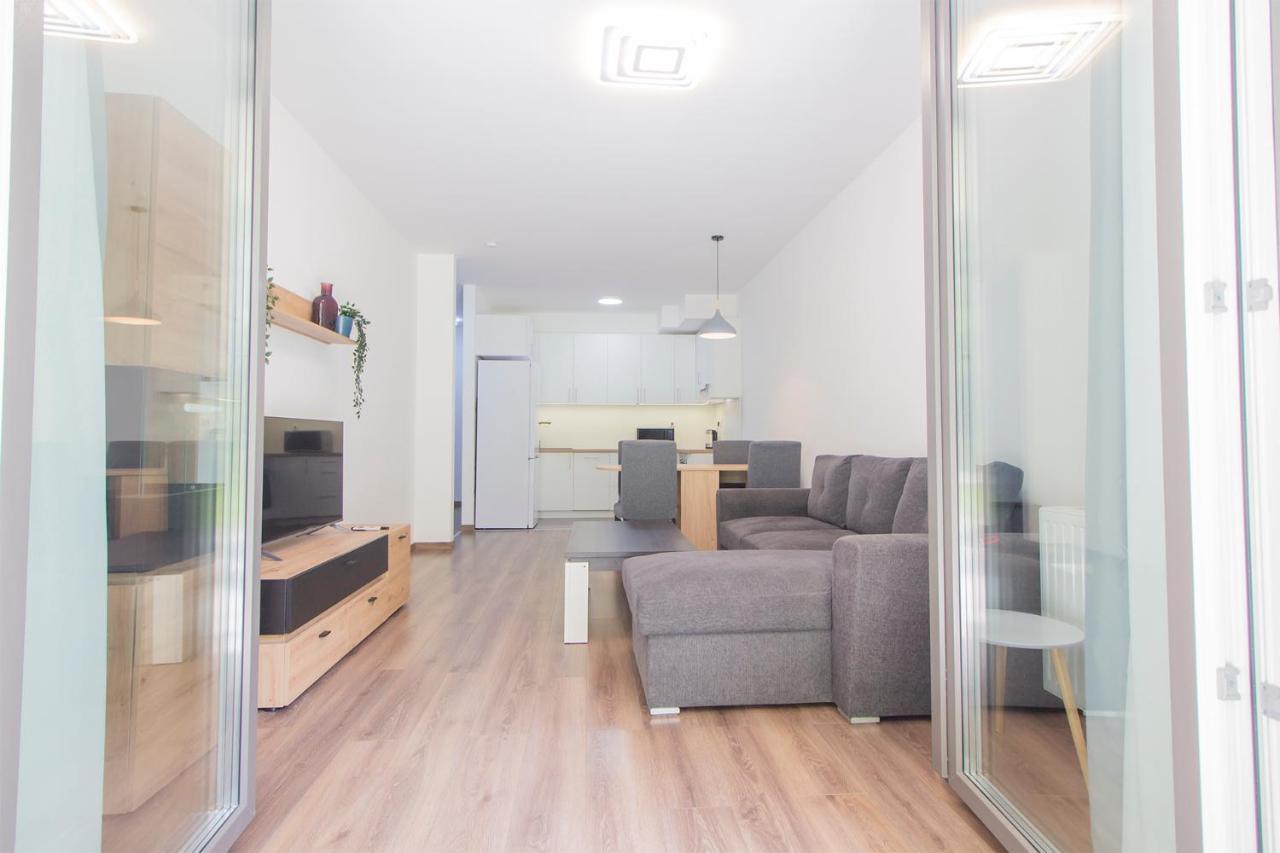 Corvin Modern Two Bedroom Apartment Free Parking 부다페스트 외부 사진